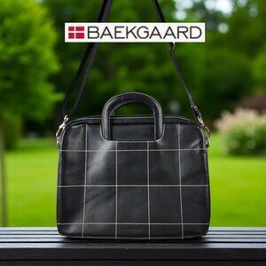Baekgaard Black Vegan Leather Laptop Bag Grid Stitching – 13.5"x11"